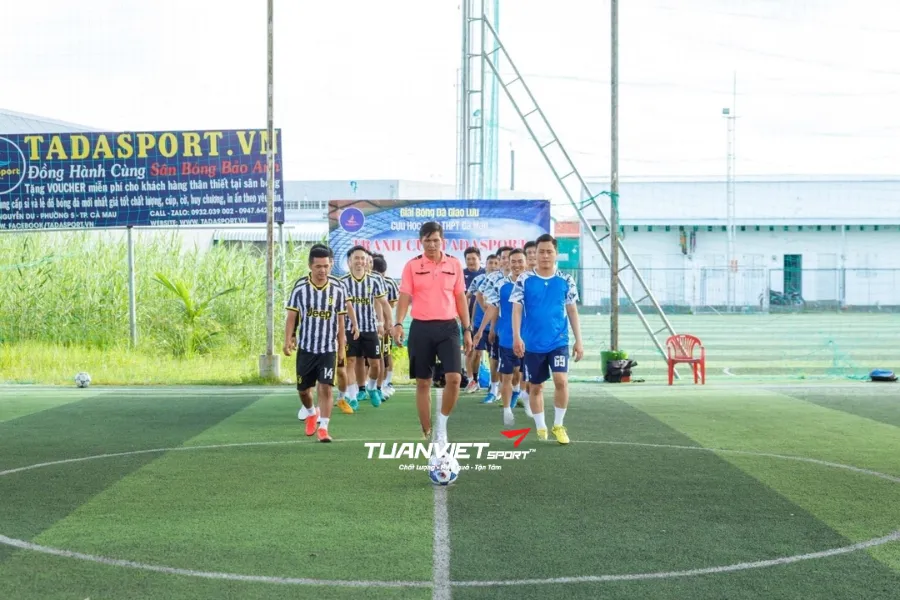 Danh s&aacute;ch s&acirc;n b&oacute;ng đ&aacute; C&agrave; Mau - S&acirc;n b&oacute;ng đ&aacute; T&ocirc;n Đức Thắng C&agrave; Mau