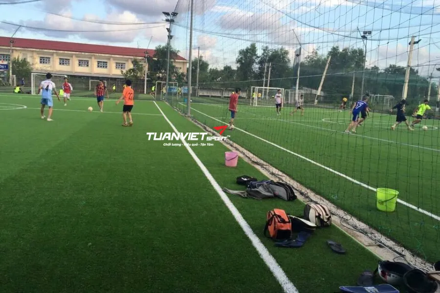 Danh s&aacute;ch s&acirc;n b&oacute;ng đ&aacute; C&agrave; Mau - S&acirc;n B&oacute;ng Đ&aacute; B&igrave;nh An