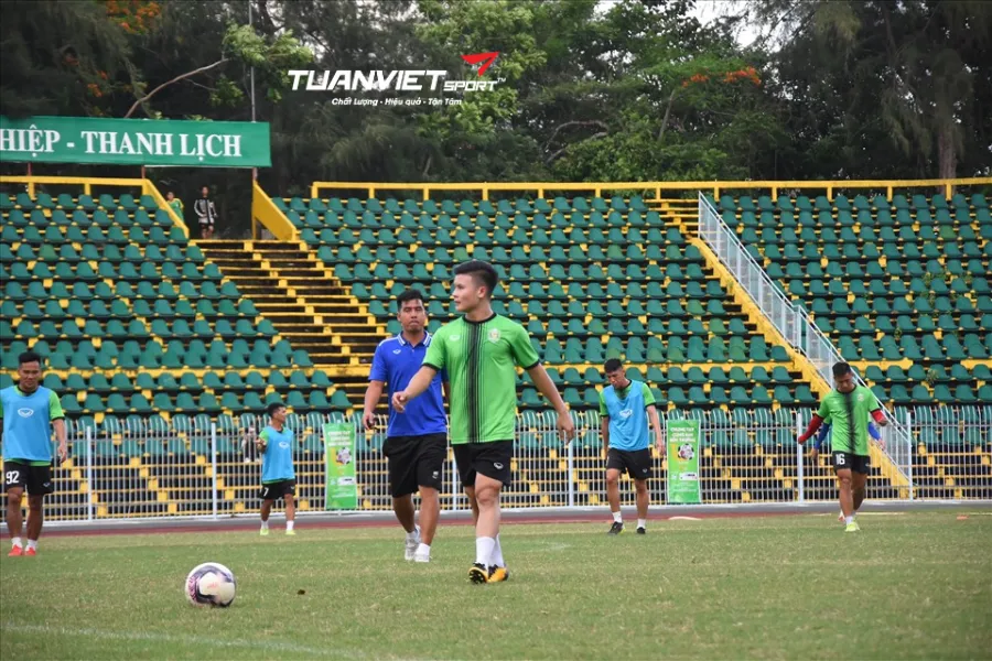 Sân bóng đá tỉnh Cần Thơ - Sân vận động Cần Thơ