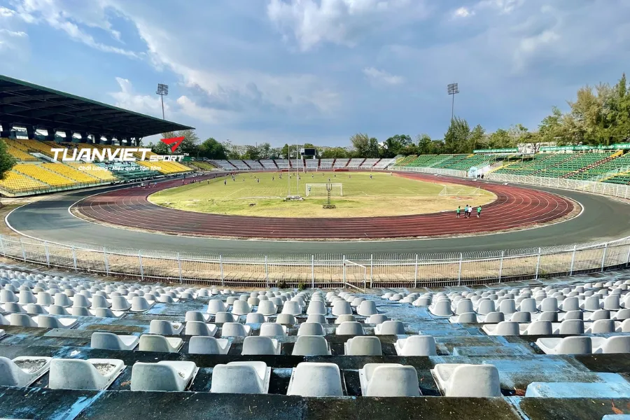 Sân bóng đá tỉnh Cần Thơ - Sân vận động Cần Thơ