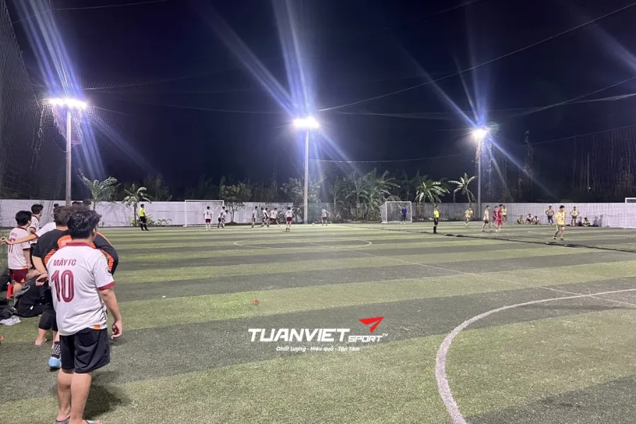 Sân bóng đá tỉnh Cần Thơ - Sân Bóng Đá Đại Vũ – Ninh Kiều