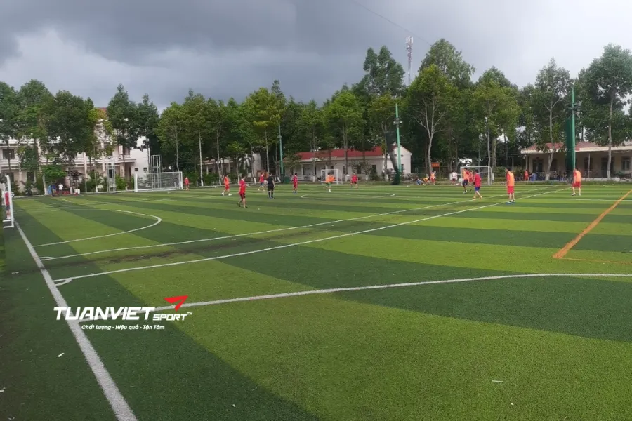Sân bóng đá tỉnh Cần Thơ - Sân bóng Quận Đội – Ninh Kiều