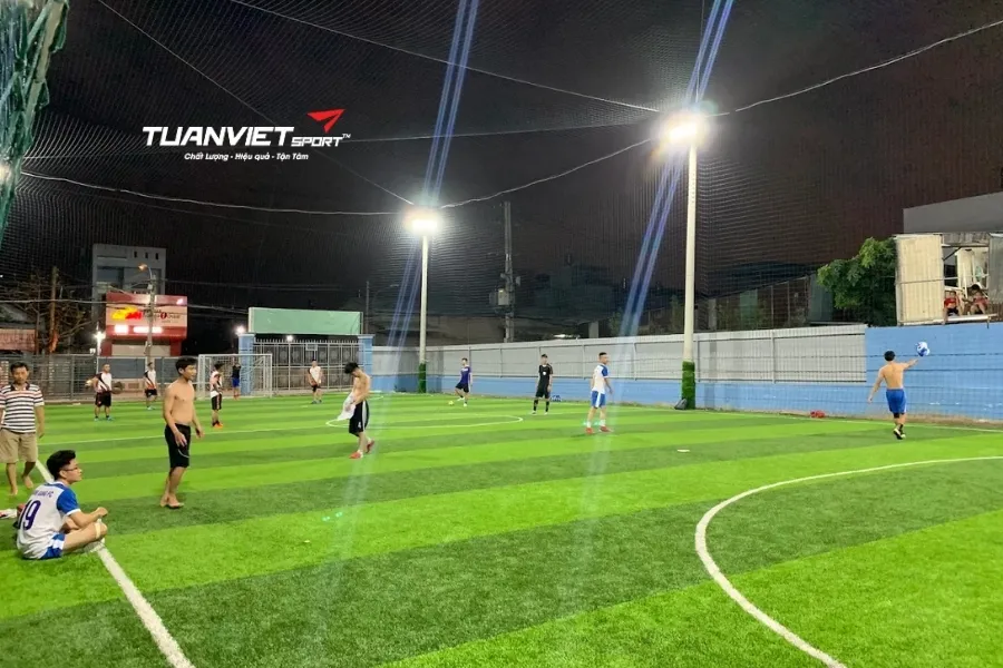 S&acirc;n b&oacute;ng đ&aacute; King Sport - S&acirc;n b&oacute;ng đ&aacute; Quận Li&ecirc;n Chiểu Đ&agrave; Nẵng