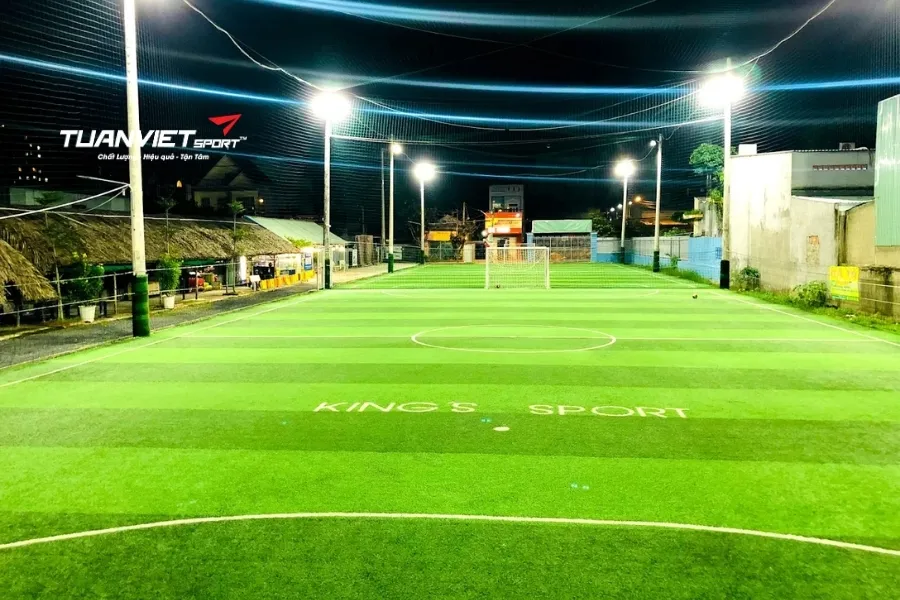 S&acirc;n b&oacute;ng đ&aacute; King Sport - S&acirc;n b&oacute;ng đ&aacute; Quận Li&ecirc;n Chiểu Đ&agrave; Nẵng