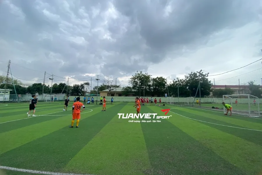 S&acirc;n b&oacute;ng đ&aacute; Trưng Vương - S&acirc;n b&oacute;ng đ&aacute; Quận Hải Ch&acirc;u Đ&agrave; Nẵng