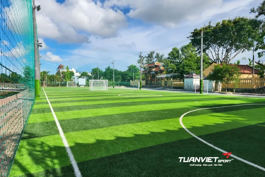 S&acirc;n b&oacute;ng đ&aacute; H&ograve;a Ph&uacute;&nbsp;- S&acirc;n b&oacute;ng đ&aacute; Quận Li&ecirc;n Chiểu Đ&agrave; Nẵng