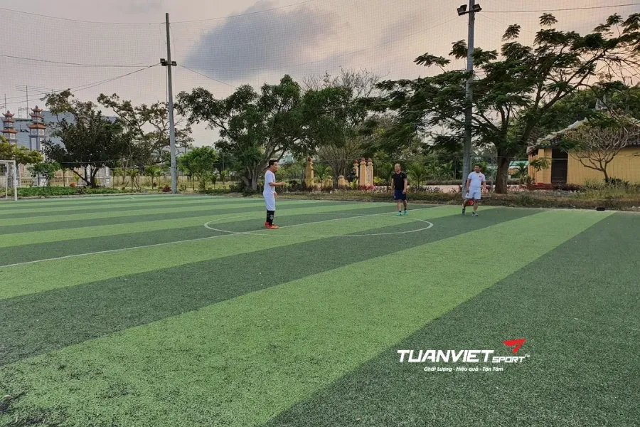 S&acirc;n b&oacute;ng đ&aacute; Trung Nghĩa - S&acirc;n b&oacute;ng đ&aacute; Quận Li&ecirc;n Chiểu Đ&agrave; Nẵng