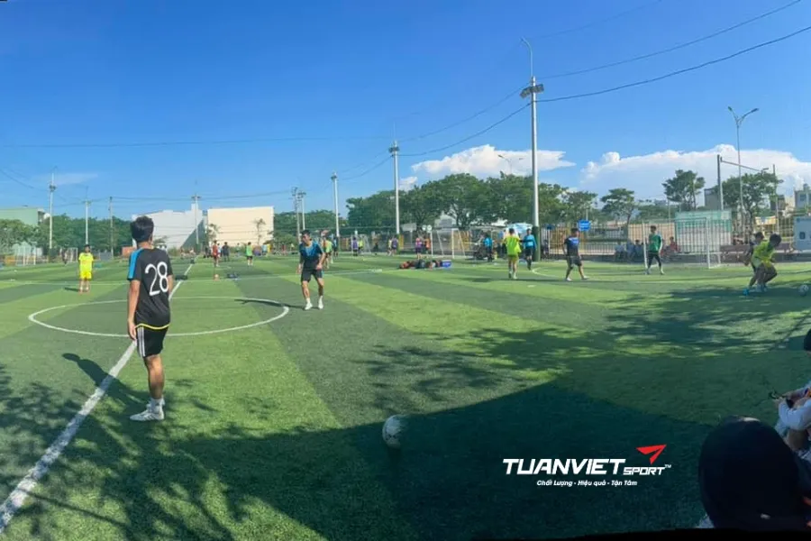 S&acirc;n b&oacute;ng đ&aacute; Ồ Bầu Sport - S&acirc;n b&oacute;ng đ&aacute; Quận Cẩm Lệ Đ&agrave; Nẵng