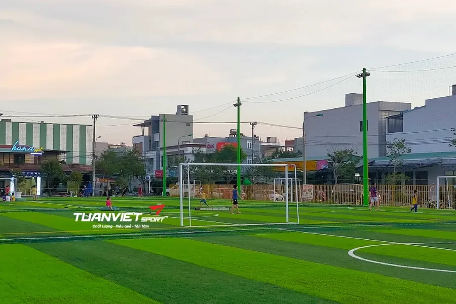 S&acirc;n b&oacute;ng đ&aacute; Lindo Sport - S&acirc;n b&oacute;ng đ&aacute; Quận Cẩm Lệ Đ&agrave; Nẵng