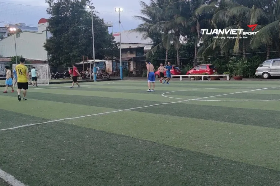 S&acirc;n b&oacute;ng đ&aacute; Ngọc Anh - S&acirc;n b&oacute;ng đ&aacute; tỉnh Đắk Lắk