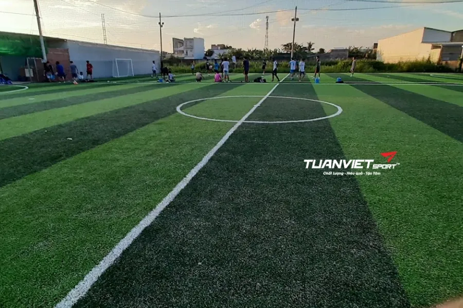 S&acirc;n b&oacute;ng đ&aacute; Tấn Ph&aacute;t - S&acirc;n b&oacute;ng đ&aacute; tỉnh Đắk Lắk