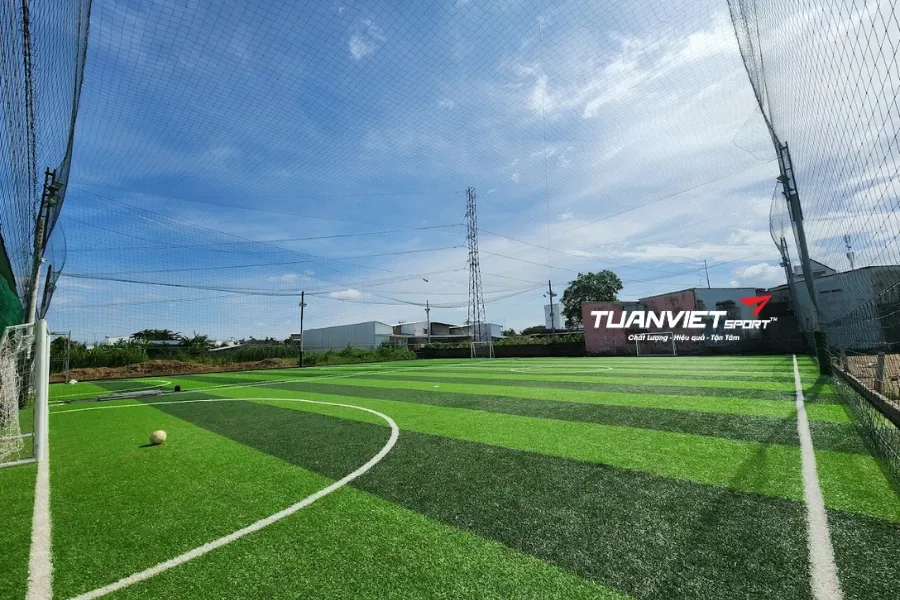 S&acirc;n b&oacute;ng đ&aacute; Tấn Ph&aacute;t - S&acirc;n b&oacute;ng đ&aacute; tỉnh Đắk Lắk