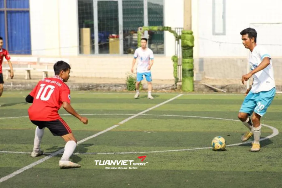 Danh sách sân bóng đá Gia Lai - Sân bóng đá nhân tạo Ánh sáng