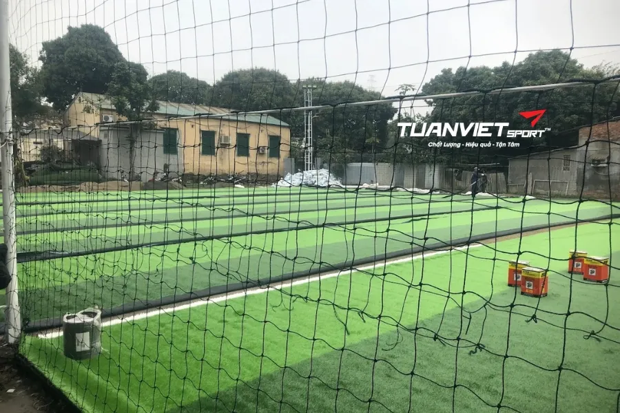 S&acirc;n b&oacute;ng đ&aacute; Cống Ch&egrave;m - S&acirc;n b&oacute;ng đ&aacute; Th&agrave;nh phố H&agrave; Nội