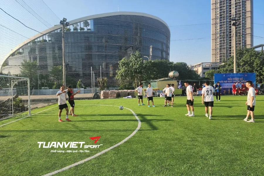 Sân bóng đá Đông Đô 2 - Sân bóng đá Thành phố Hà Nội