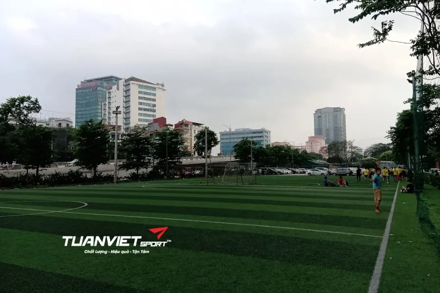 Sân bóng đá 60 Hoàng Quốc Việt - Sân bóng đá Thành phố Hà Nội