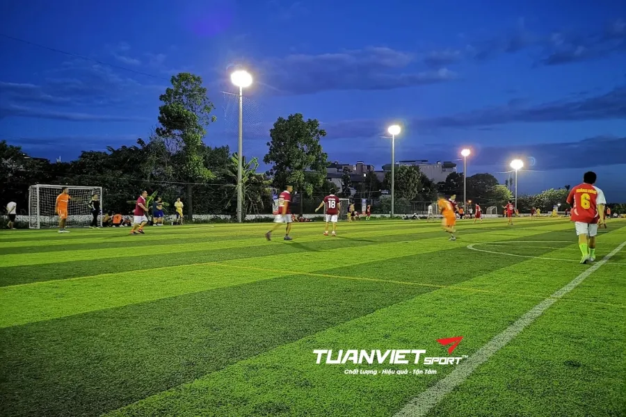 S&acirc;n b&oacute;ng đ&aacute; T&acirc;n Mỹ - S&acirc;n b&oacute;ng đ&aacute; Th&agrave;nh phố H&agrave; Nội