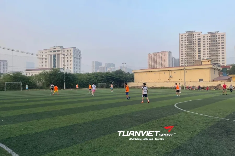 S&acirc;n b&oacute;ng đ&aacute; Trung Văn - S&acirc;n b&oacute;ng đ&aacute; Th&agrave;nh phố H&agrave; Nội