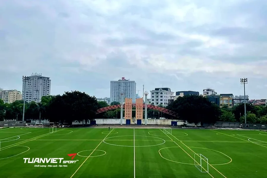 Sân bóng đá Xuân La - Sân bóng đá Thành phố Hà Nội