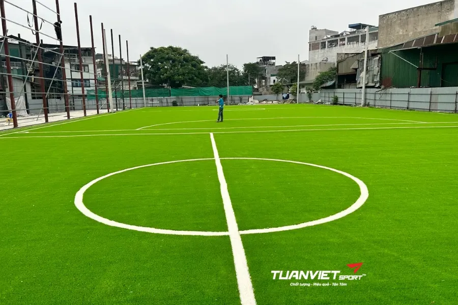 Sân bóng đá Khương Trung - Sân bóng đá Thành phố Hà Nội