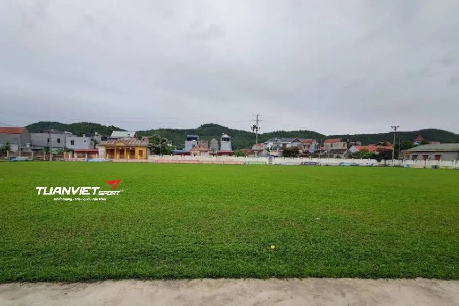 Sân bóng đá Đông Sơn - Sân bóng đá thành phố Hải Phòng