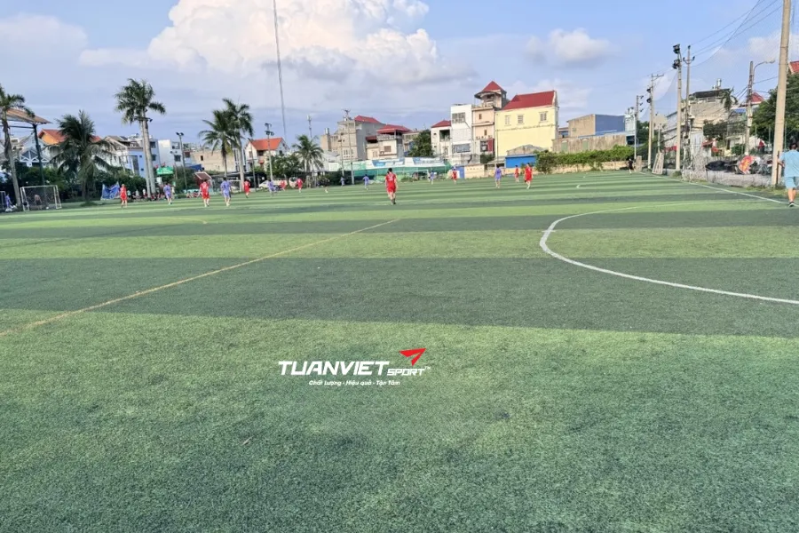 Danh sách sân bóng đá Hải Phòng - Sân bóng đá Đằng Lâm