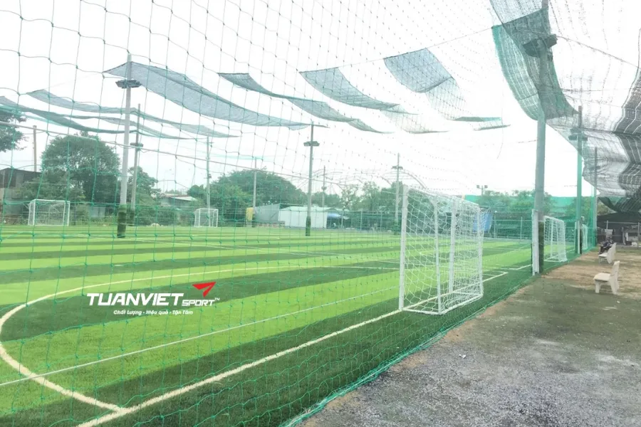 Sân bóng đá Quốc Hưng Arena - Sân bóng đá Thành phố Hồ Chí Minh