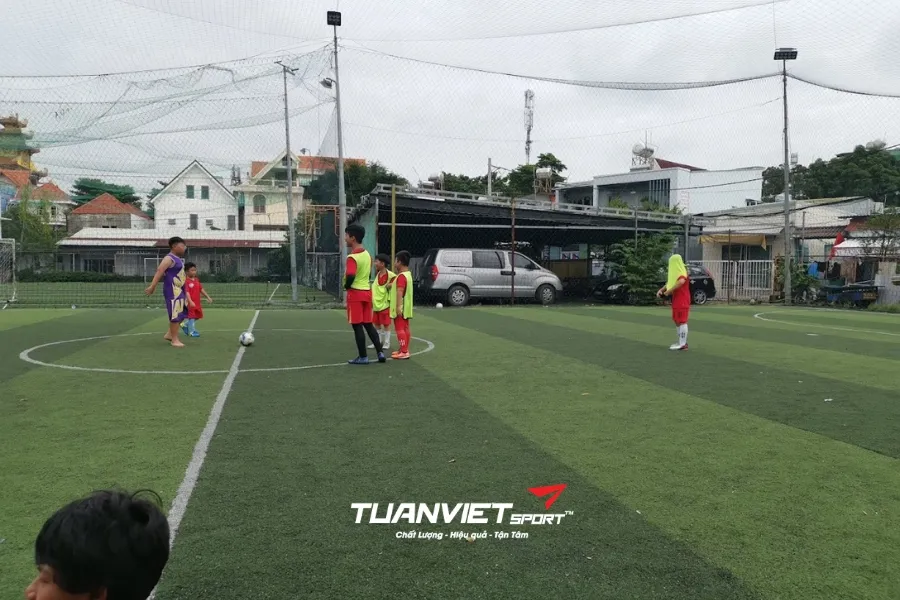 Sân bóng đá Số 8 - Sân bóng đá Thành phố Hồ Chí Minh
