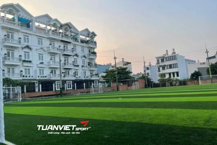 Sân bóng đá Thạch Đà - Sân bóng đá Thành phố Hồ Chí Minh