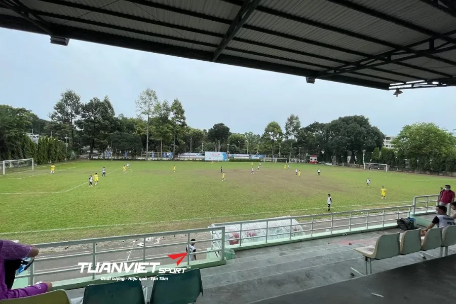 Câu lạc bộ bóng đá Phú Nhuận - Sân bóng đá Thành phố Hồ Chí Minh