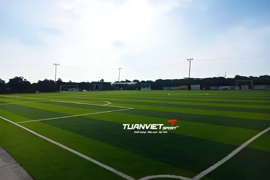 S&acirc;n b&oacute;ng đ&aacute; Đo&agrave;n Kết - S&acirc;n b&oacute;ng đ&aacute; tỉnh Hưng Y&ecirc;n