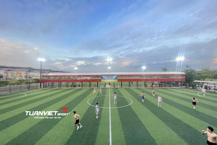 S&acirc;n b&oacute;ng đ&aacute; HKPL - S&acirc;n b&oacute;ng đ&aacute; tỉnh Hưng Y&ecirc;n