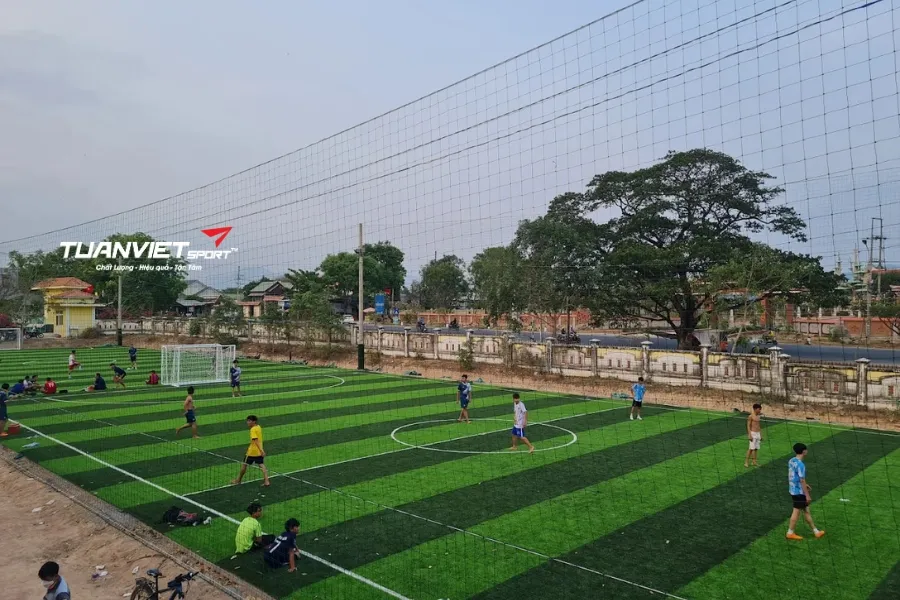 S&acirc;n b&oacute;ng đ&aacute; Nguyễn Du - S&acirc;n b&oacute;ng đ&aacute; tỉnh Kh&aacute;nh H&ograve;a