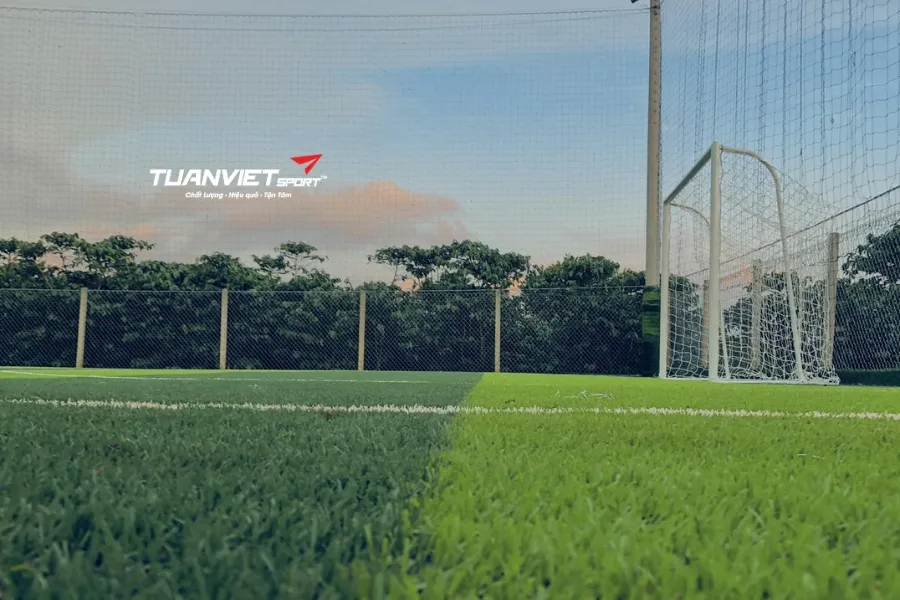 S&acirc;n b&oacute;ng đ&aacute; Lam Sơn - S&acirc;n b&oacute;ng đ&aacute; tỉnh L&acirc;m Đồng