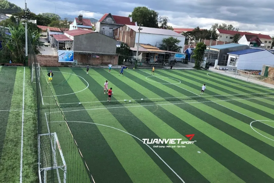 S&acirc;n b&oacute;ng đ&aacute; L&acirc;m H&agrave; - S&acirc;n b&oacute;ng đ&aacute; tỉnh L&acirc;m Đồng