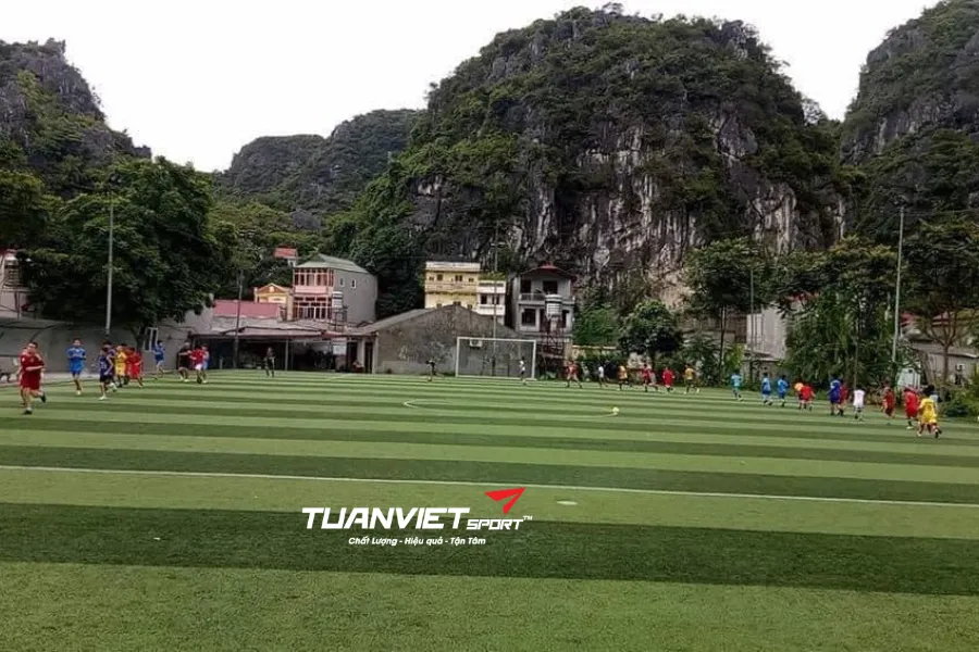 S&acirc;n b&oacute;ng Tam Thanh