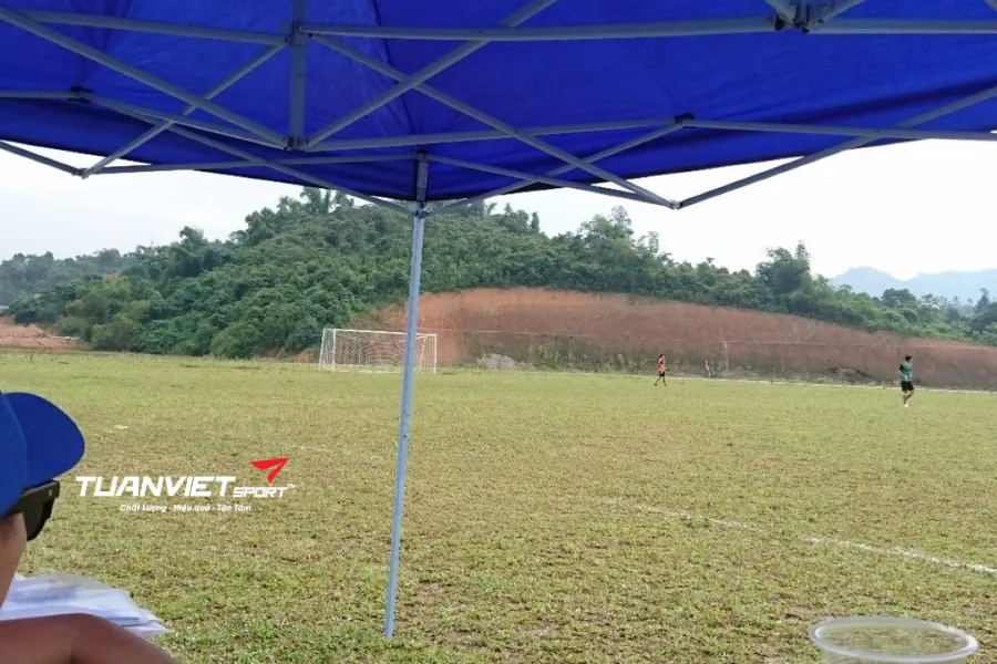 S&acirc;n b&oacute;ng đ&aacute; Nhà Thi Đ&acirc;́u Đa Năng Tỉnh Lào Cai&nbsp;