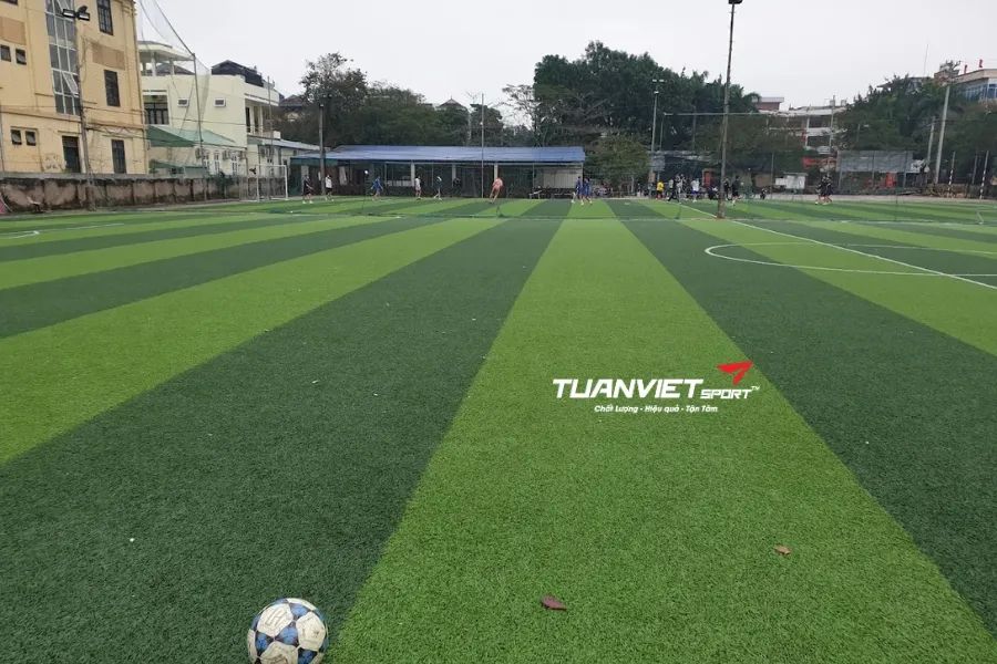 S&acirc;n b&oacute;ng đ&aacute; Lộc Hạ - S&acirc;n b&oacute;ng đ&aacute; tỉnh Ninh B&igrave;nh