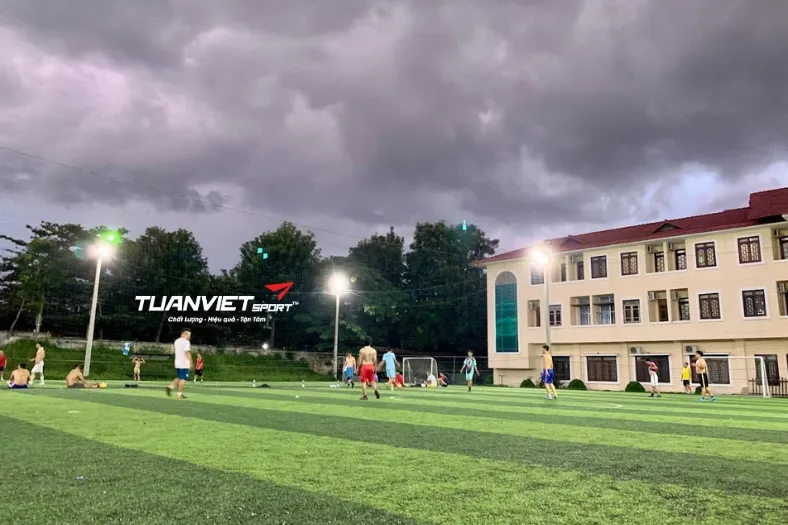 Sân bóng đá 30/4 - Sân bóng đá tỉnh Quảng Ngãi