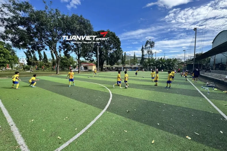 Sân bóng đá Duy Tân - Sân bóng đá tỉnh Quảng Ngãi