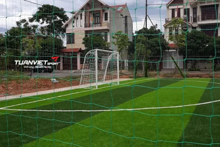 S&acirc;n b&oacute;ng đ&aacute; Nam L&yacute; - S&acirc;n b&oacute;ng đ&aacute; tỉnh Quảng Trị