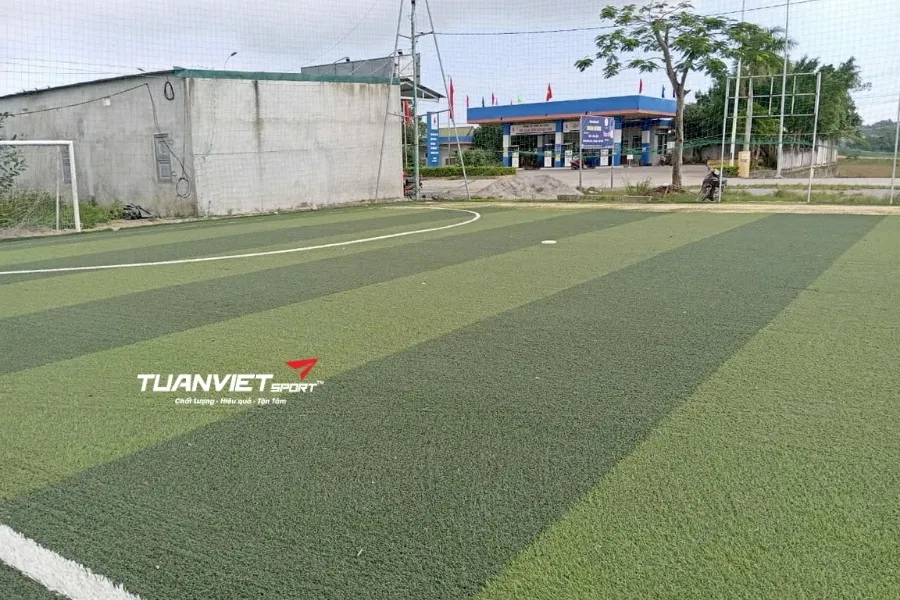 S&acirc;n b&oacute;ng đ&aacute; Dinh 10 - S&acirc;n b&oacute;ng đ&aacute; tỉnh Quảng Trị