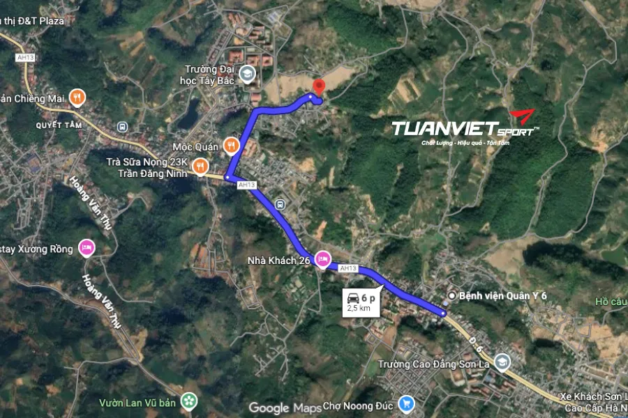 Sân bóng Bản Dửn