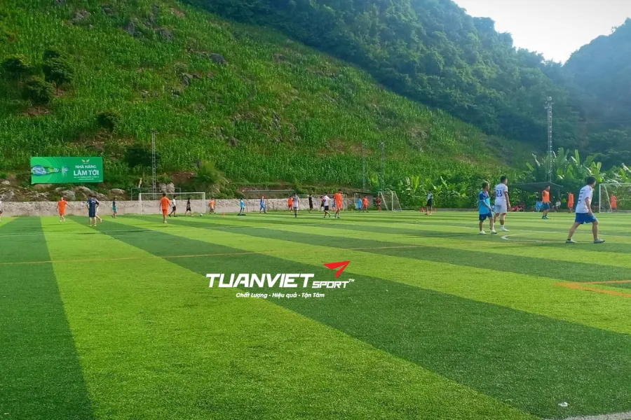 Sân bóng Sung Phong