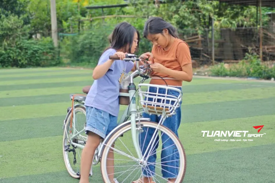 S&acirc;n b&oacute;ng Quyết Thắng&nbsp;