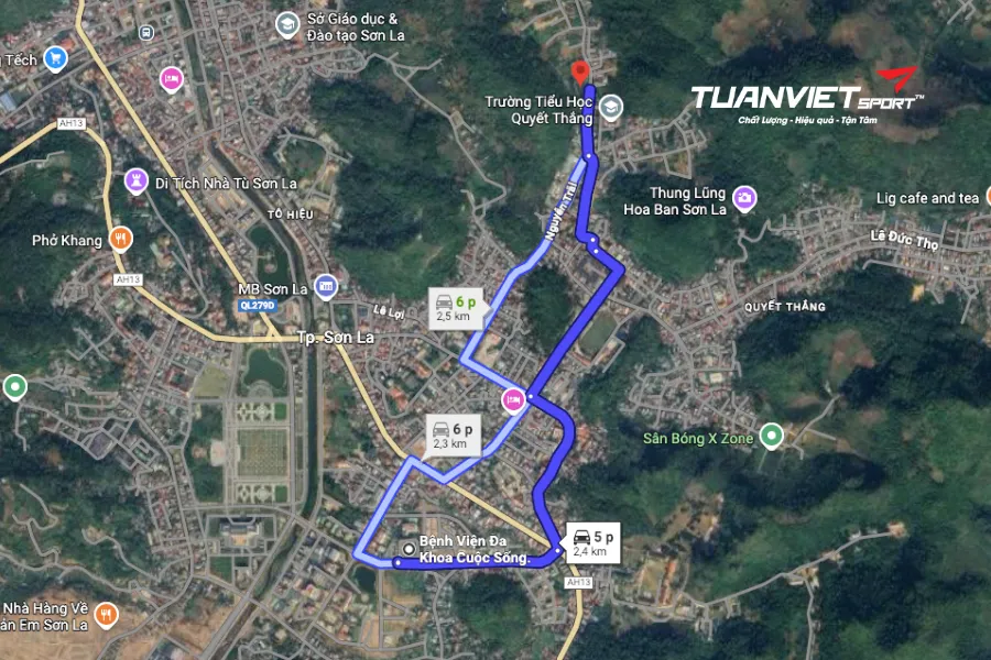 S&acirc;n b&oacute;ng Quyết Thắng&nbsp;