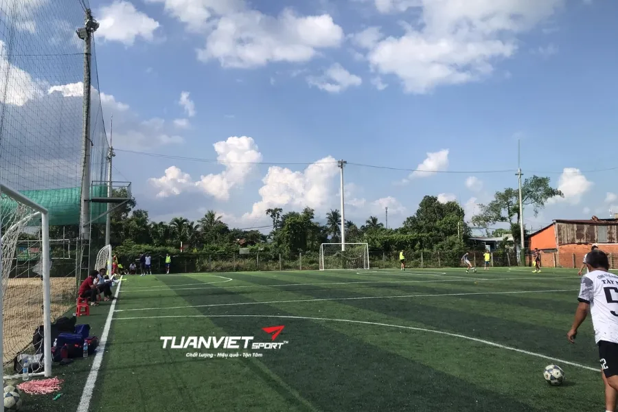 Sân bóng đá Trung Vinh - Sân bóng đá tỉnh Tây Ninh