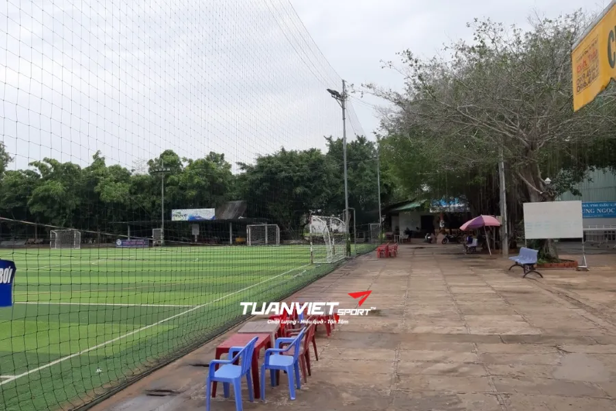 Sân bóng đá mini Trung Ngọc