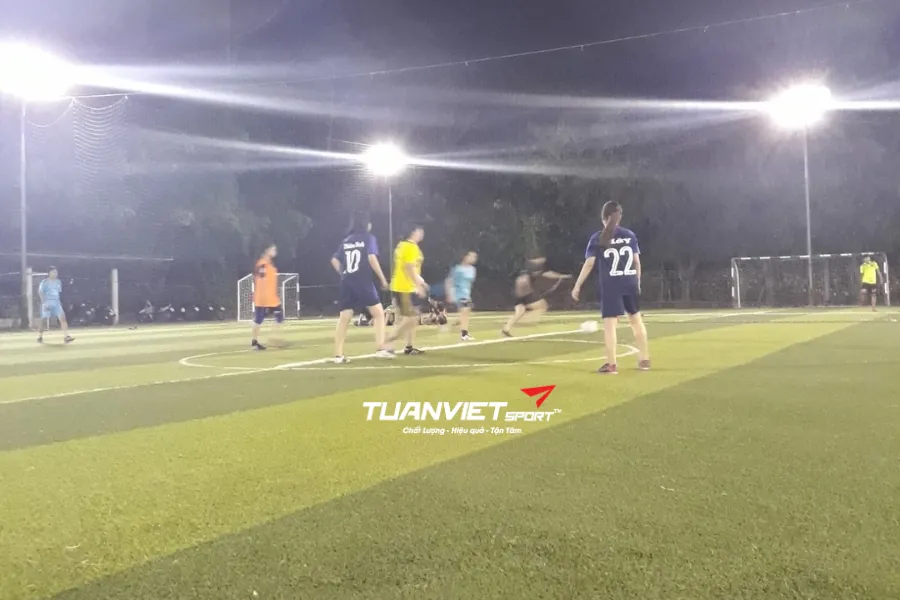 Sân bóng đá mini Trung Ngọc