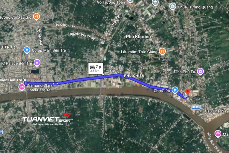 S&acirc;n b&oacute;ng đ&aacute; mini Linh Kh&ocirc;i